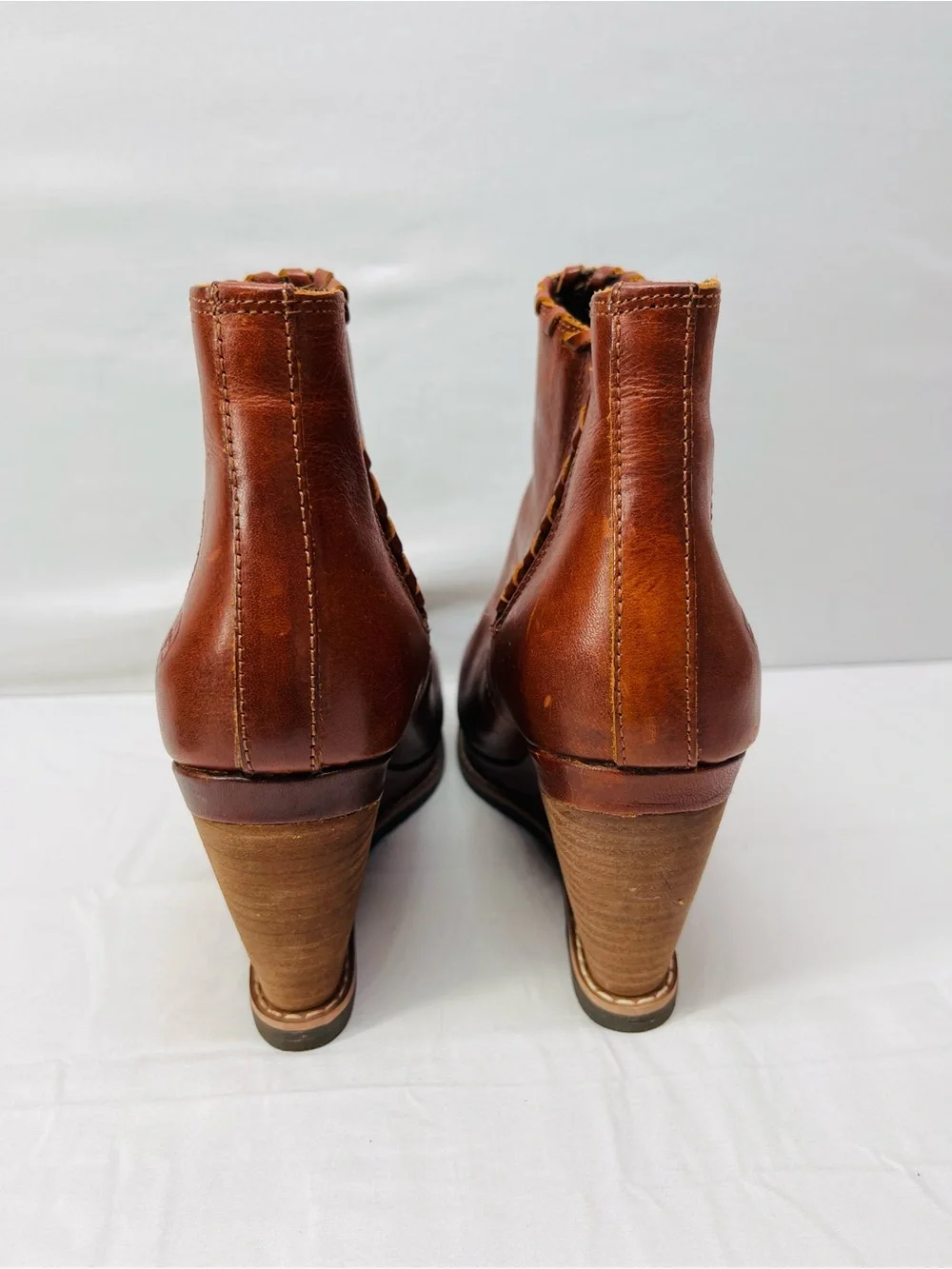 Ariat Belle Wedge Women's Brown Leather Ankle Booties